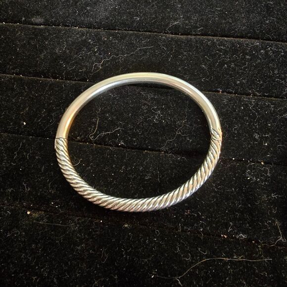 Vintage David Yurman Sterling Silver 4mm Sculped Cable Bangle Bracelet - Picture 1 of 7